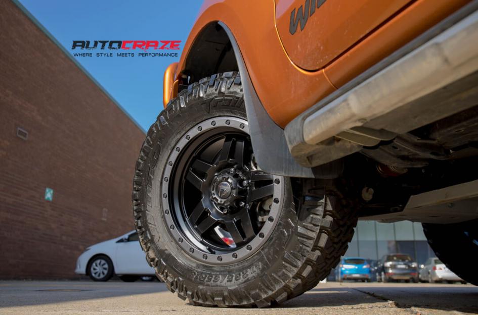 FORD RANGER ANZA MATTE BLACK WITH ANTHRACITE RING